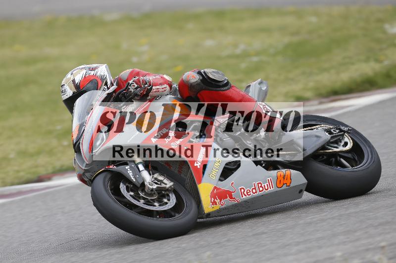 /09 19.04.2026  Caremotion get faster ADR/Gruppe rot/84